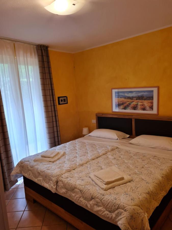 Lato Soleggiato @Gardazzurro Leilighet Padenghe sul Garda Eksteriør bilde